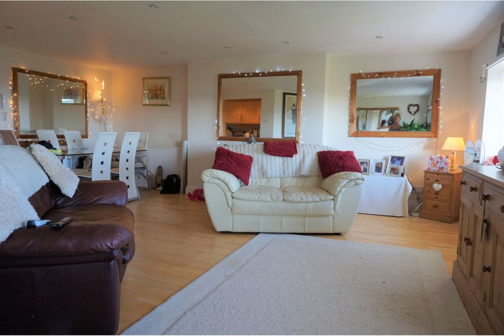 Property photo 3 of 11 Open Plan Living