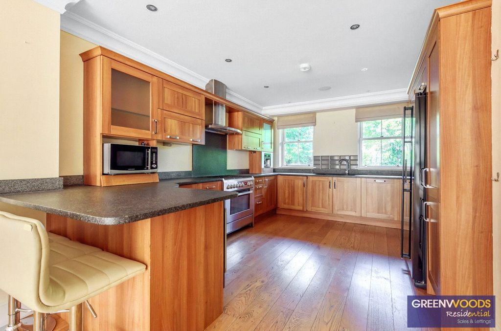 Property photo 3 of 13 Picture No. 04