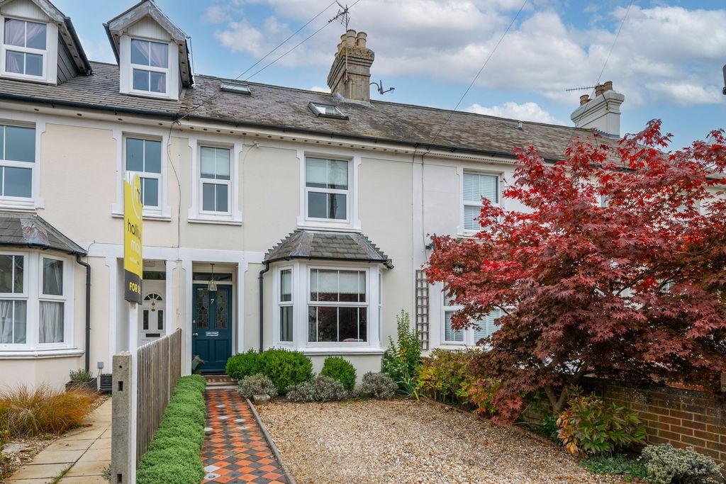 Property photo 1 of 23