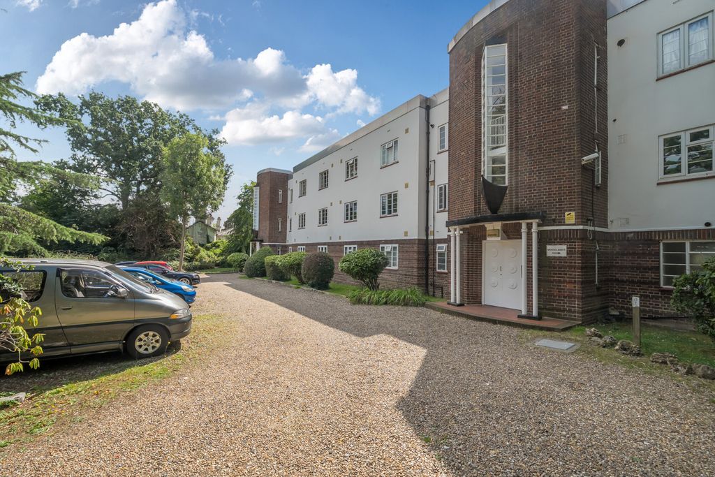 Property photo 1 of 13 1333239-3-6891E02...