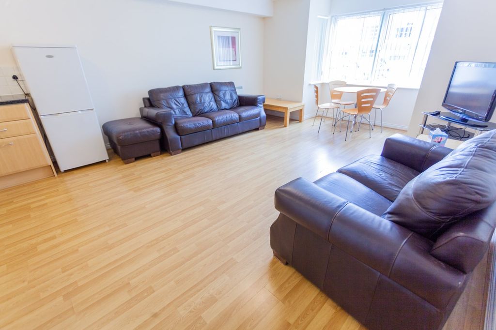 Property photo 1 of 5 Img_1214