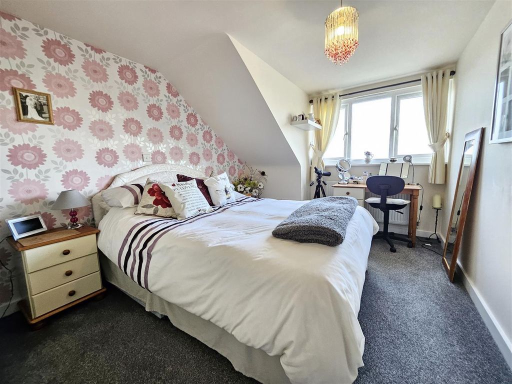 Additional image 21 of 3 bed flat for saleLamorne Close, Perranporth TR6