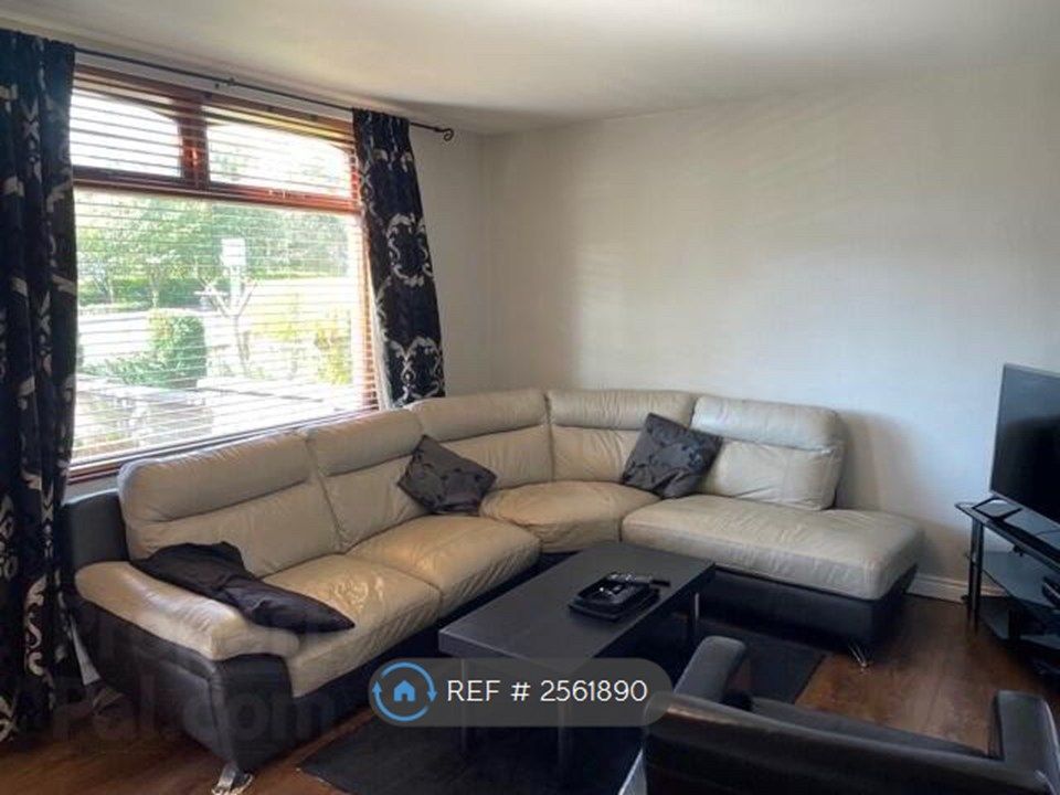 Property photo 2 of 10 Lounge