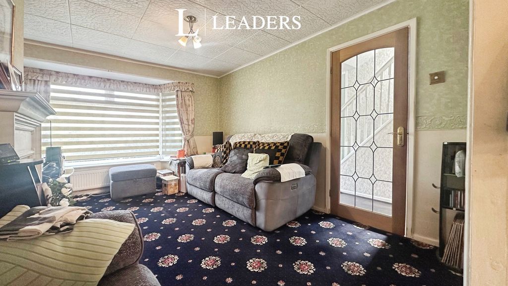 Property photo 2 of 19 Pbox-Img.Jpg