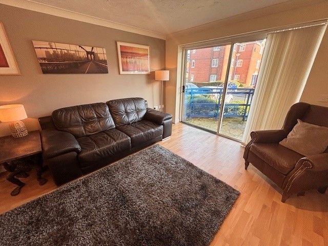 Property photo 2 of 6 1