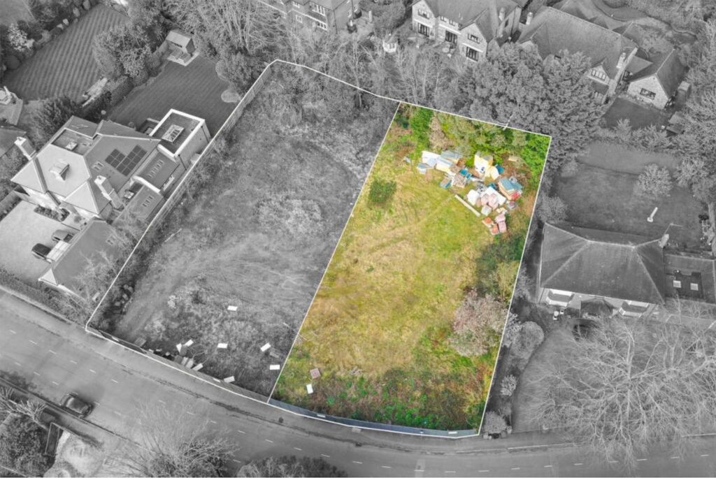 Property photo 1 of 5