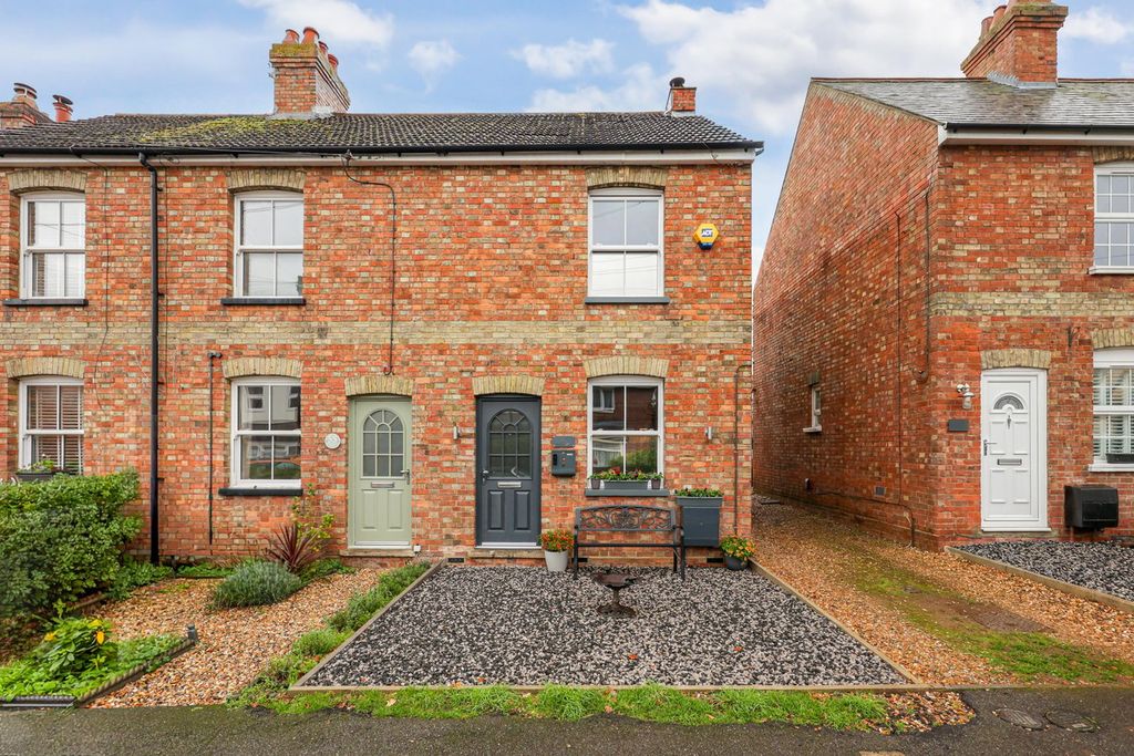 Property photo 1 of 18