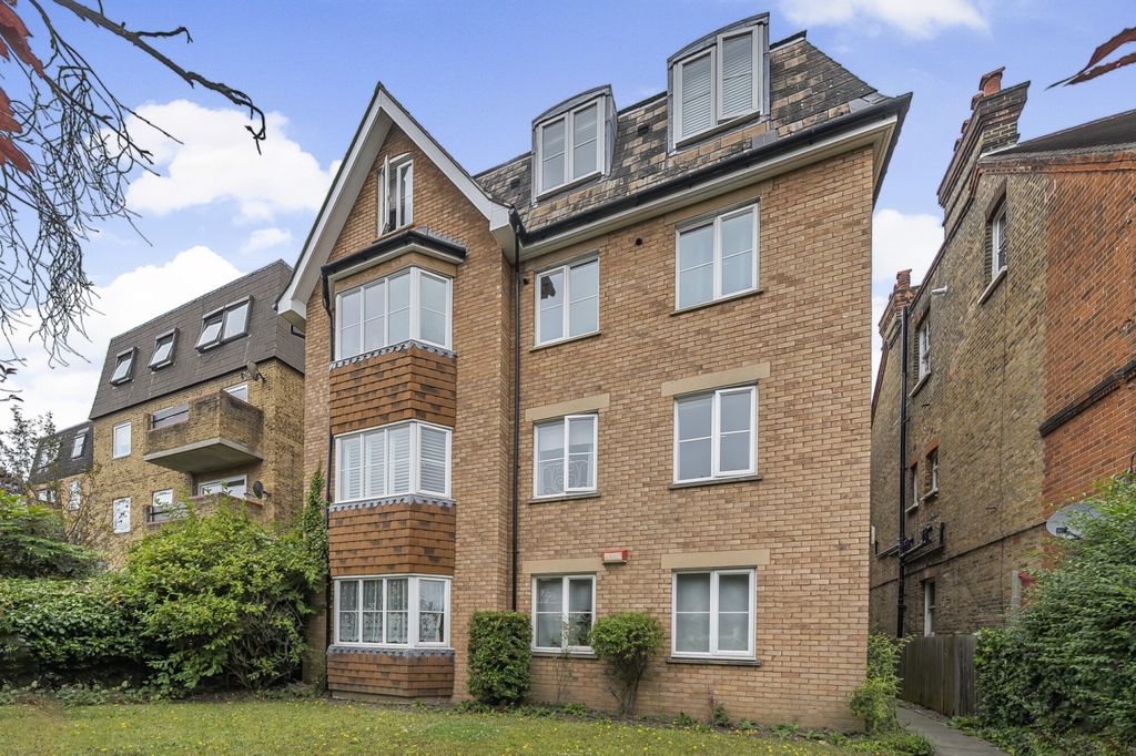 Property photo 2 of 14 External