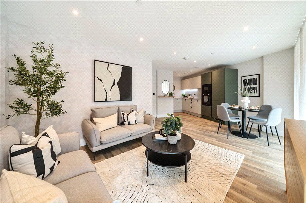 Property photo 2 of 10 Living/Dining