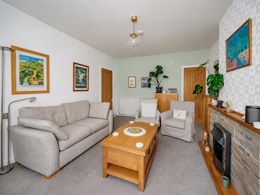 Property photo 2 of 18 20 Ivanhoe Place Dundee-2.Jpg