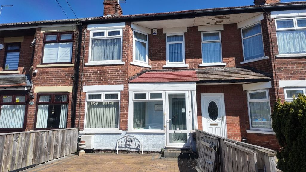 Property photo 1 of 18