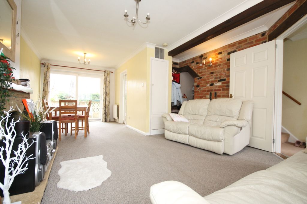 Property photo 3 of 13