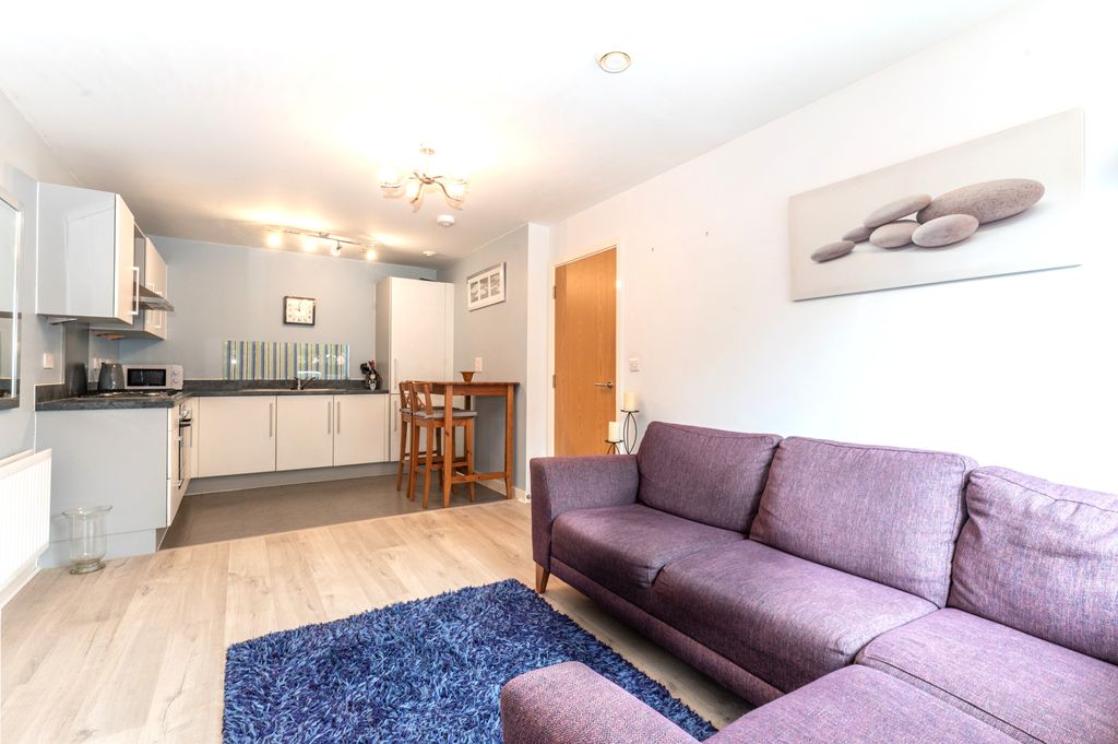 Property photo 3 of 15