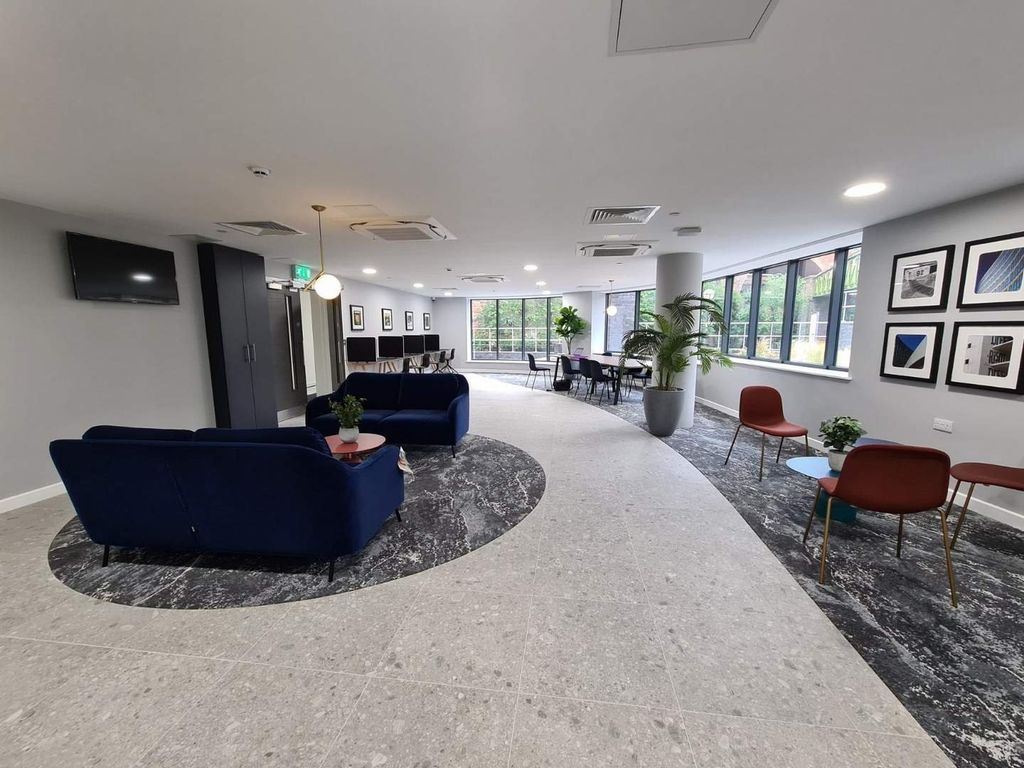 Property photo 3 of 12 Picture No. 06