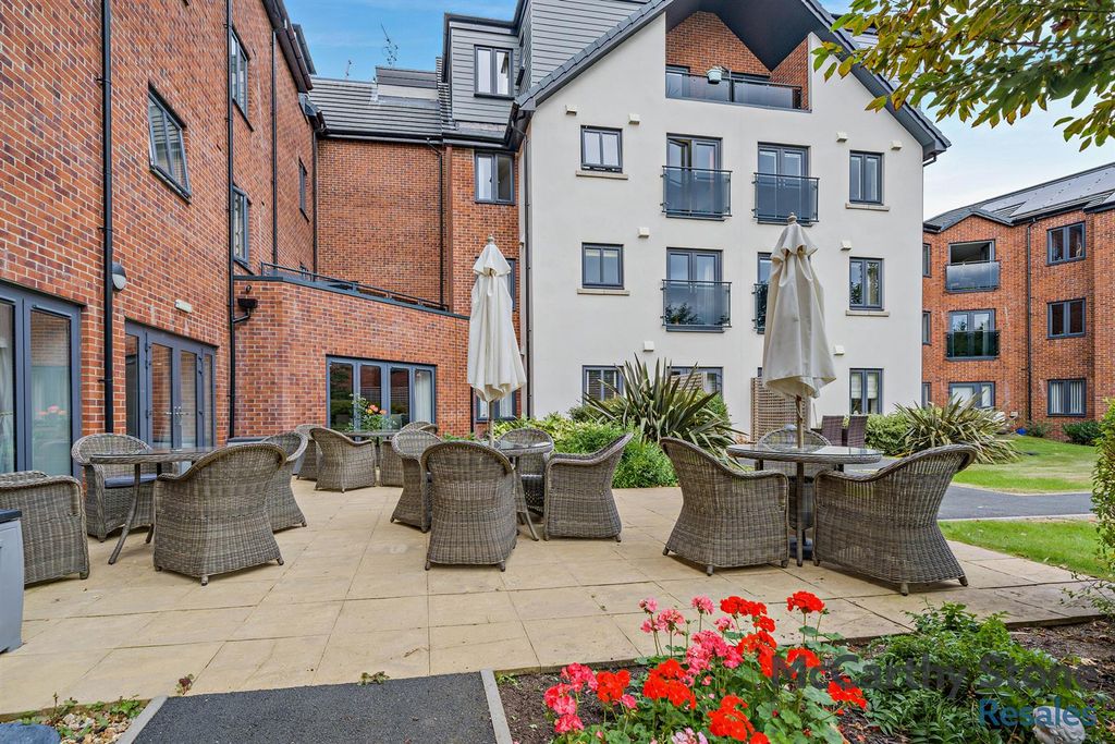 Additional image 17 of 1 bed flat for saleBurlington Gardens, Leyland PR25