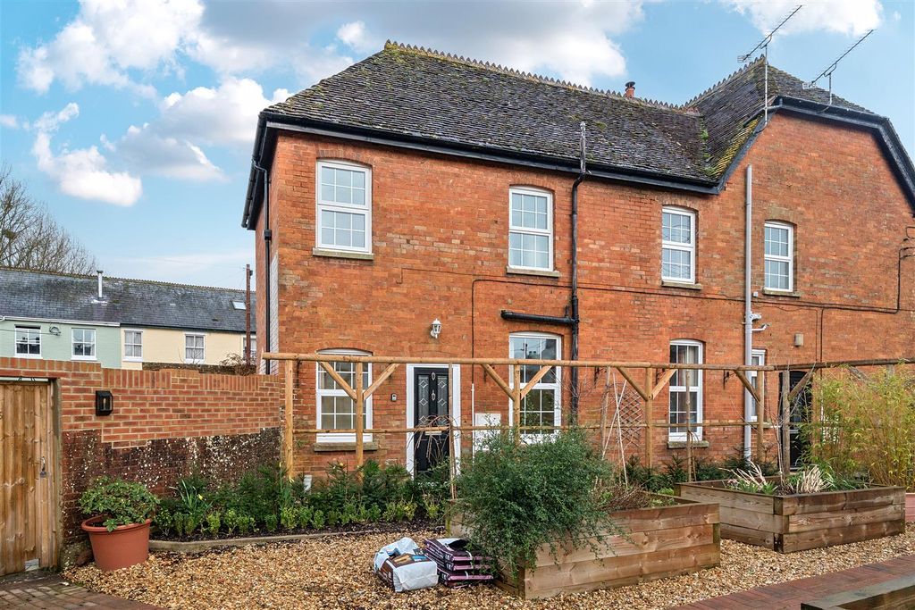 Property photo 1 of 15 1419186-7-699c1B8ba0057.Jpg