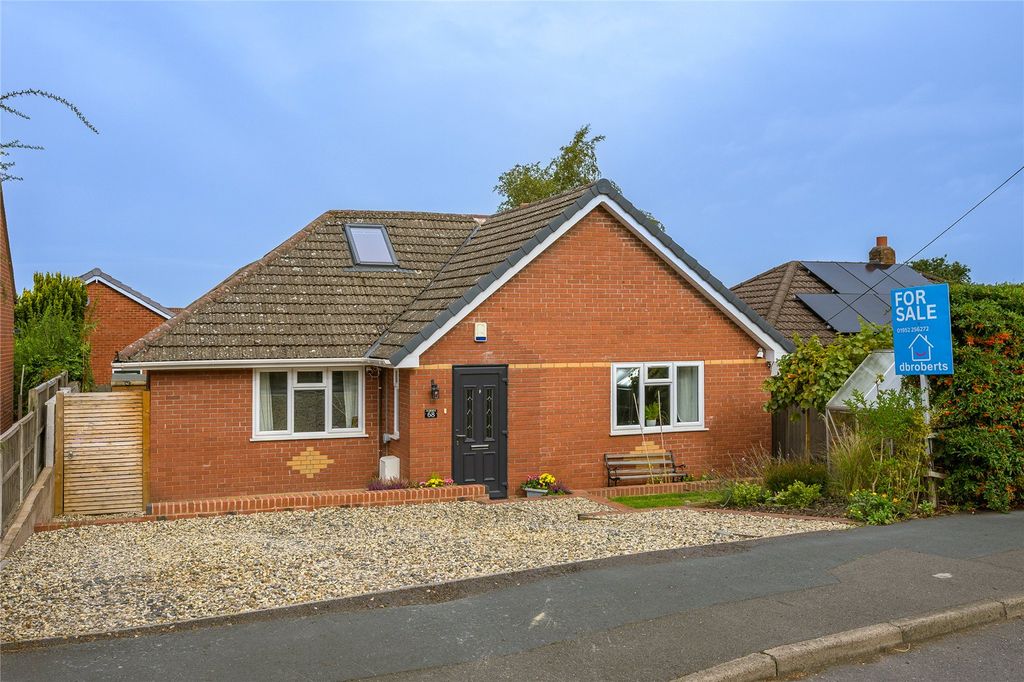 Property photo 1 of 45 Picture No. 10