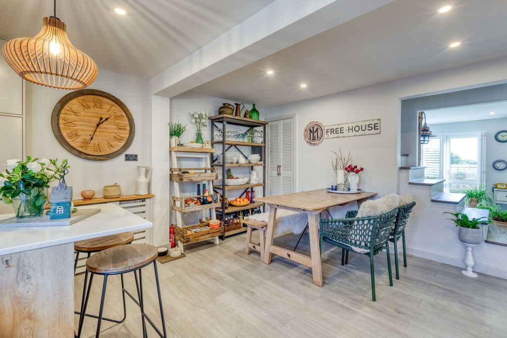 Additional image 8 of 2 bed terraced house for sale3 Thornton Villas, St Helier JE2