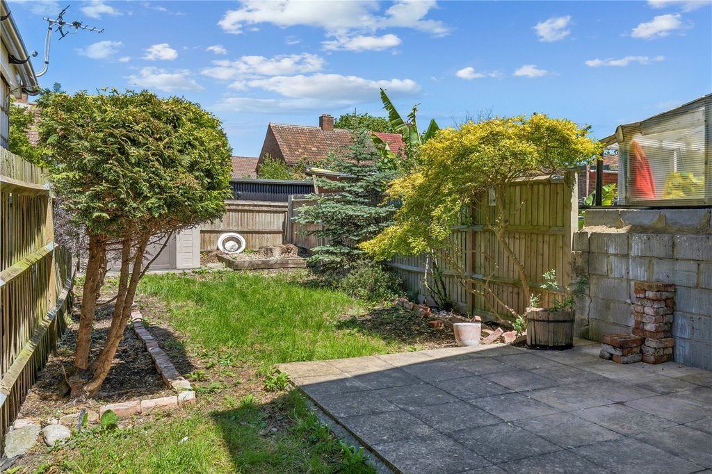 Property photo 2 of 9 Picture No. 07