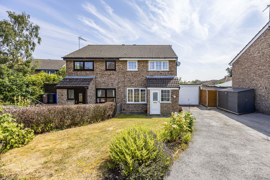 Property photo 1 of 10