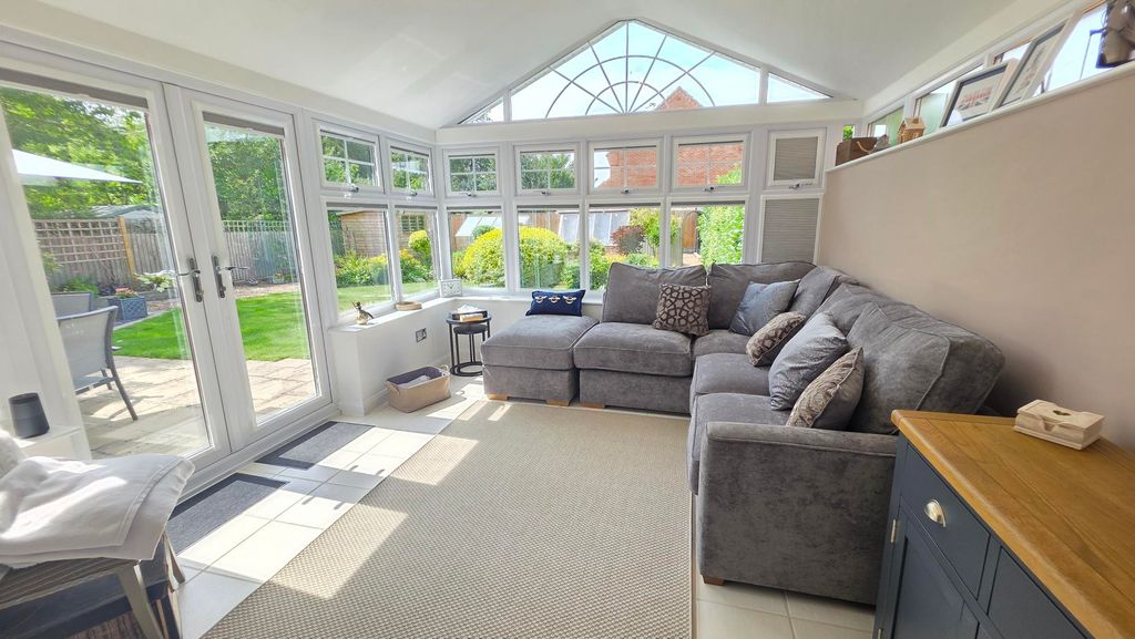 Property photo 2 of 19