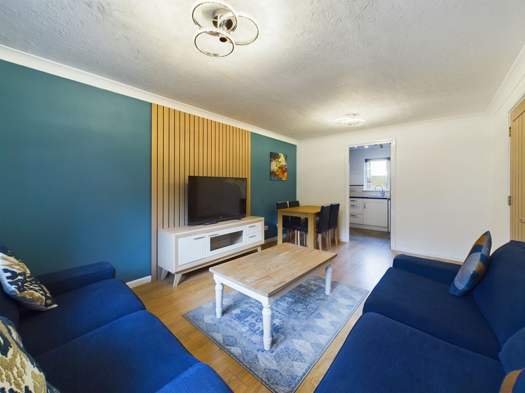 Property photo 2 of 16 Cam01791G0-Pr0136-Still004