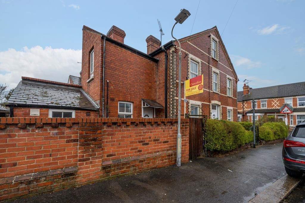 Property photo 3 of 11 External