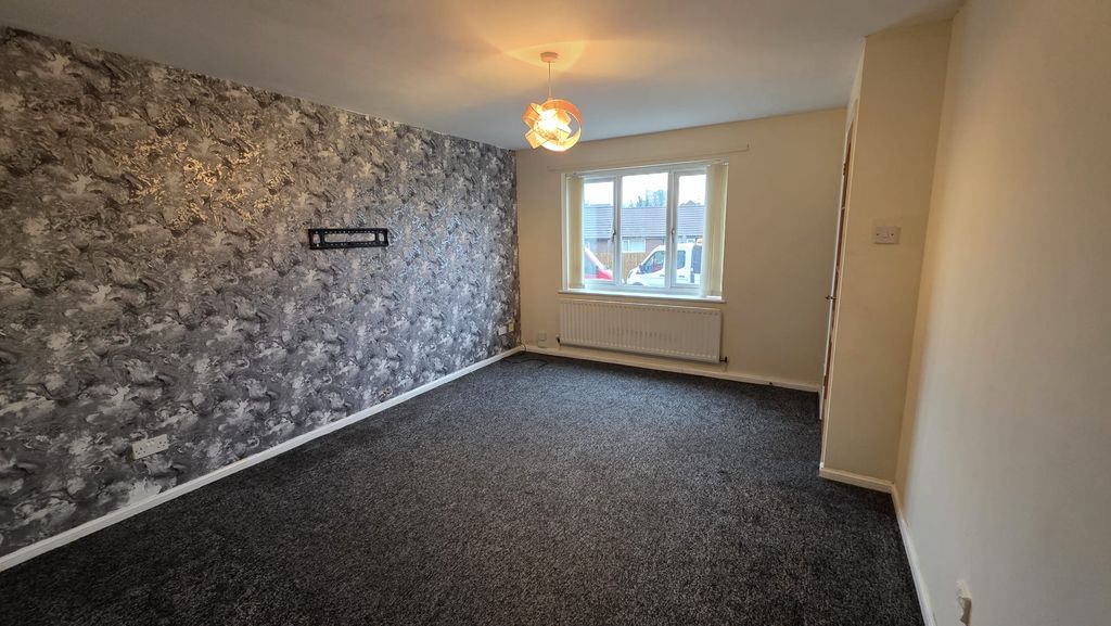 Property photo 2 of 17 Img-20260226-Wa0025