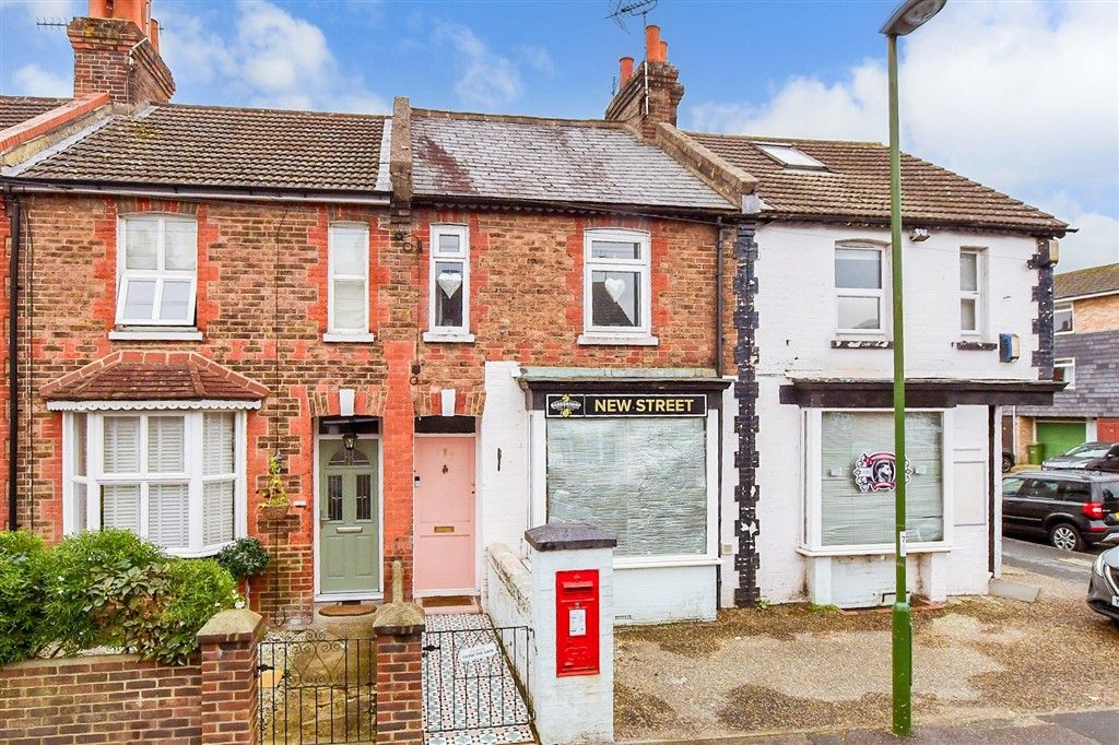 Property photo 2 of 10 External. (Web)