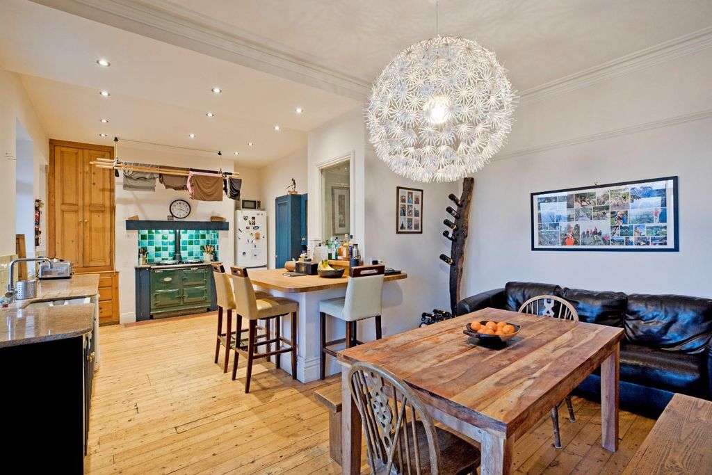 Property photo 3 of 34 Img_0947.Jpg