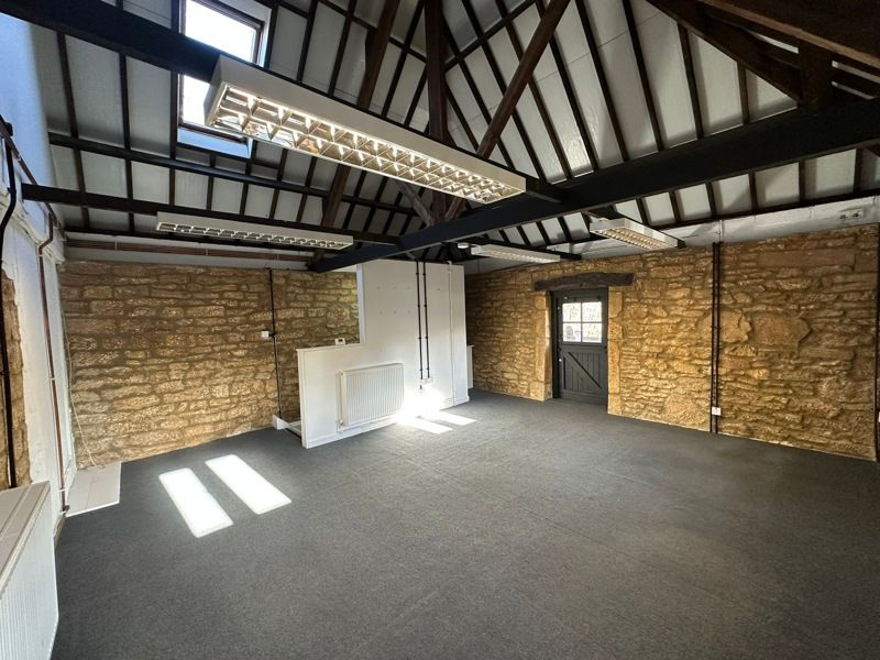 Property photo 3 of 9 Photo 3