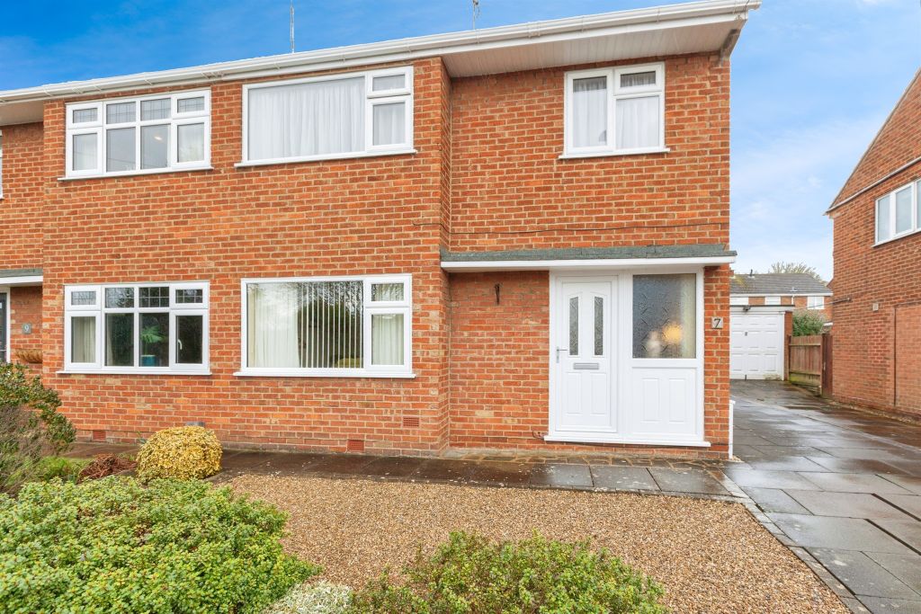 Property photo 1 of 20