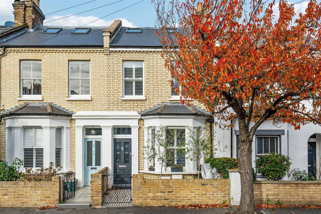 Property photo 1 of 13 Saville Road, W4 - For Sale