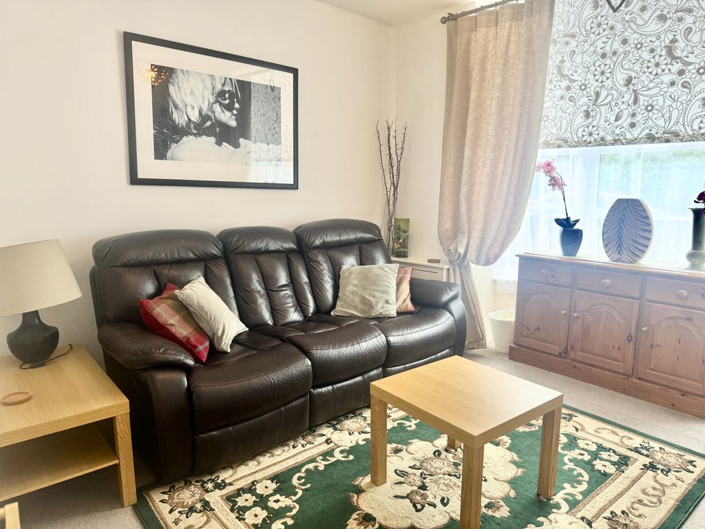 Property photo 2 of 16 Gallery