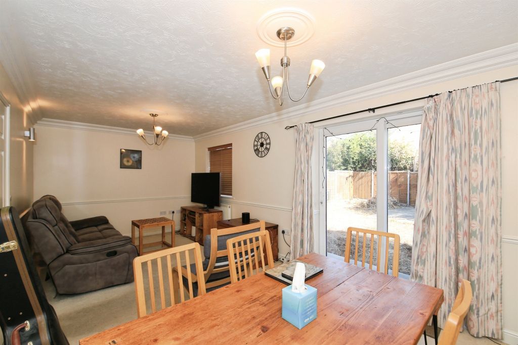 Property photo 3 of 18