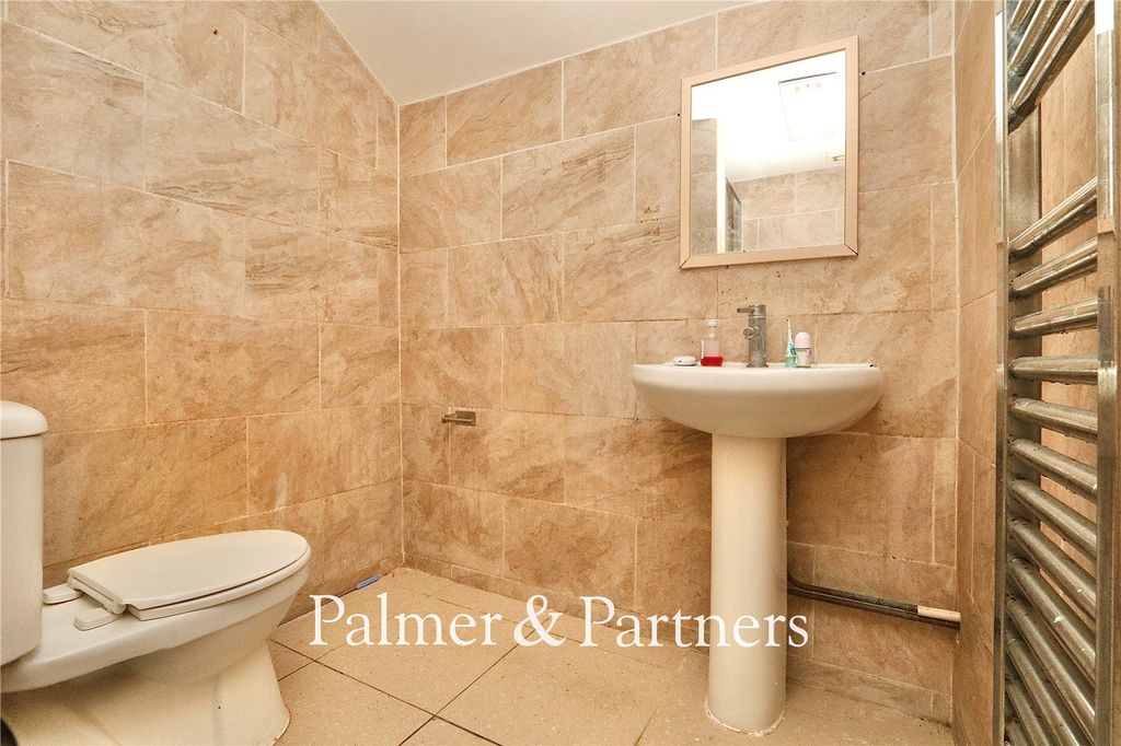Property photo 3 of 11 Picture No. 05