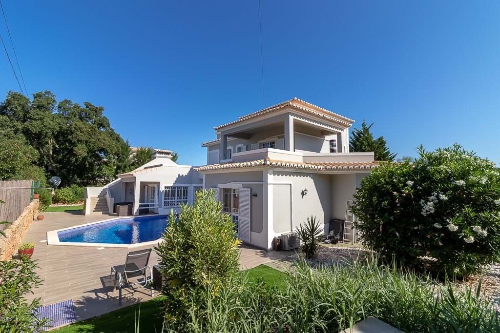 Property photo 1 of 30