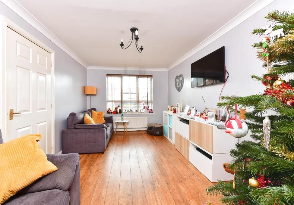 Property photo 3 of 9 Image