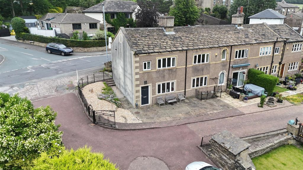 Property photo 1 of 34