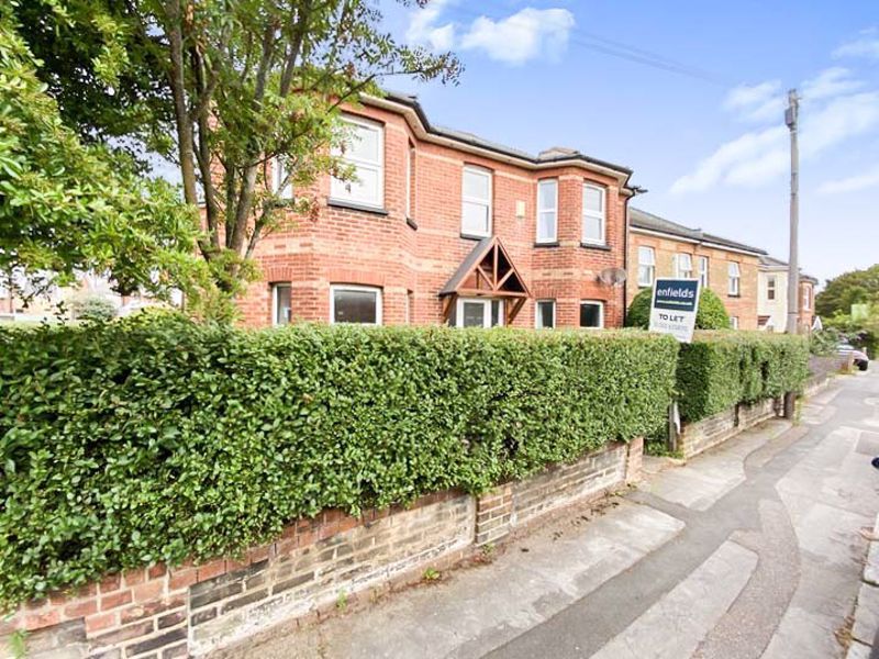 Property photo 1 of 18 Photo 32