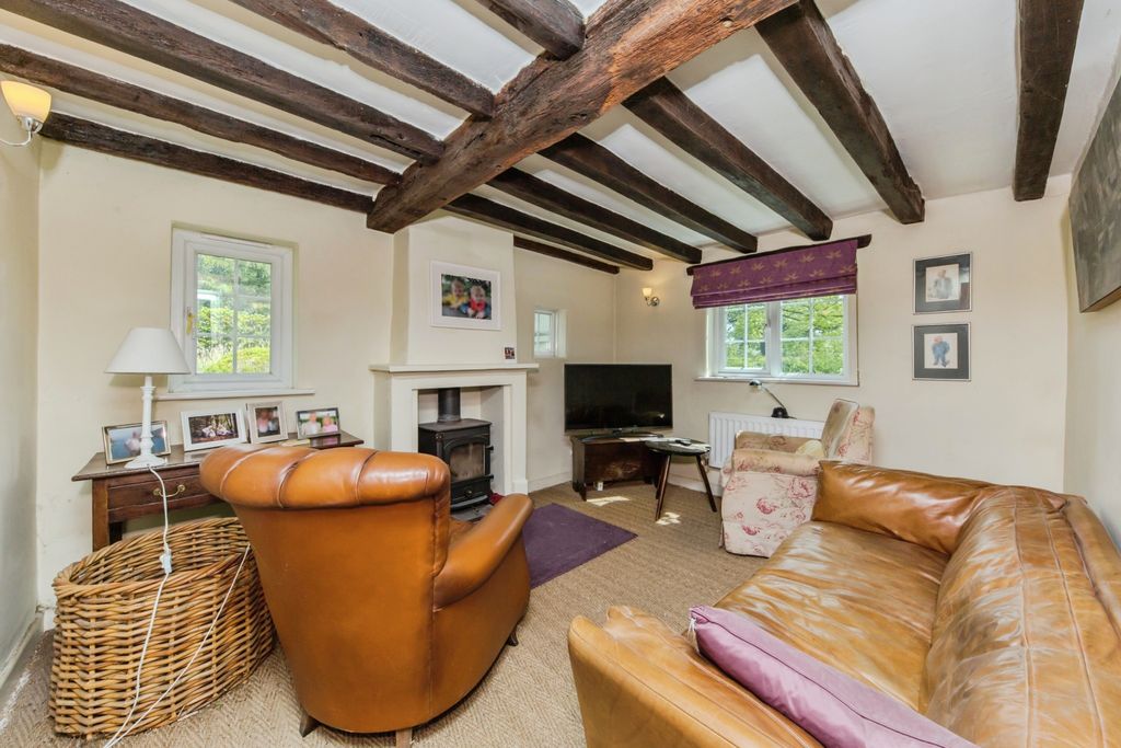 Property photo 3 of 24