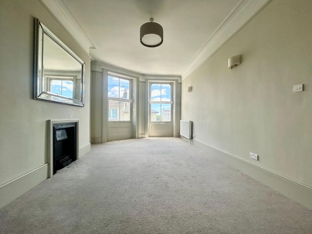 Property photo 2 of 12 Living Room.Jpeg