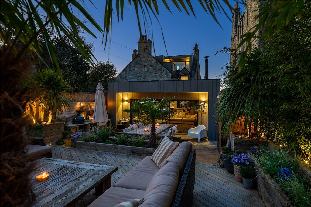 Property photo 1 of 34 Evening Shot