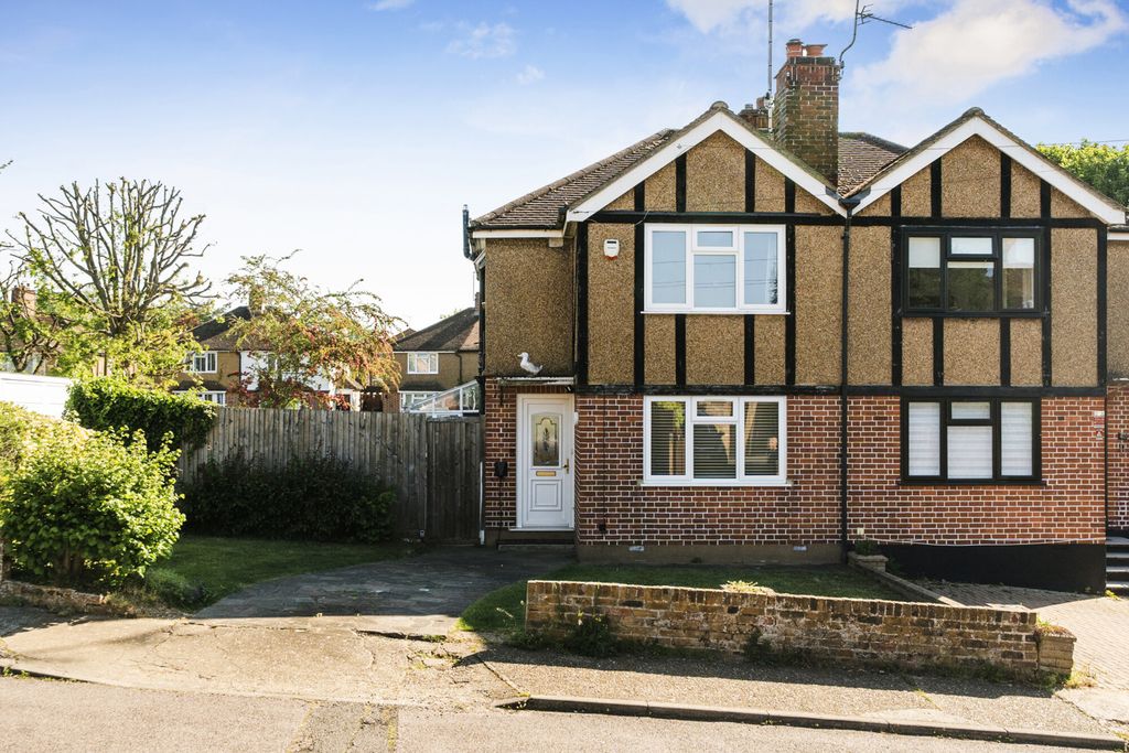 Property photo 1 of 16 1448479-3-69F46ce...