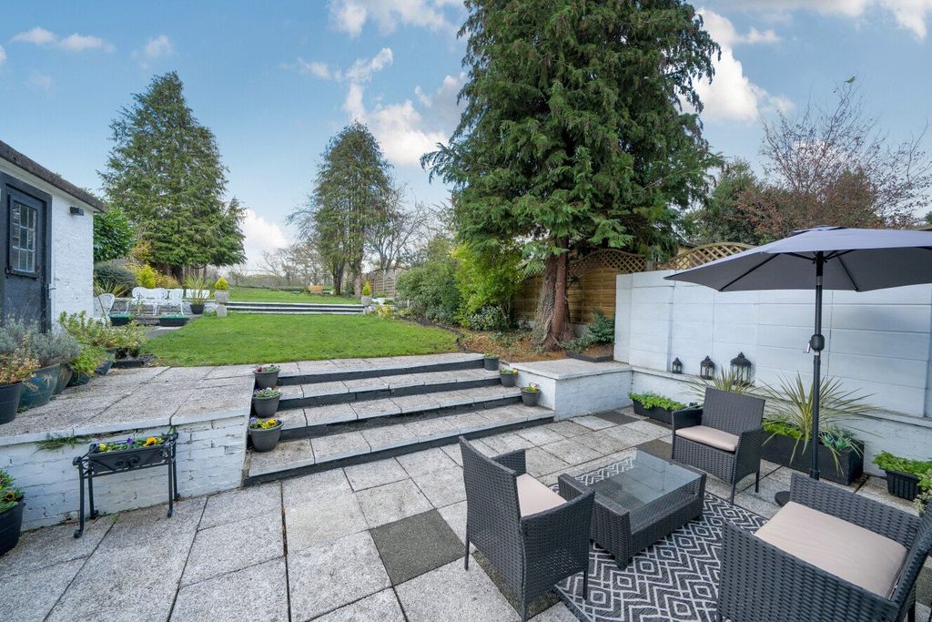 Property photo 3 of 25 Picture No. 13