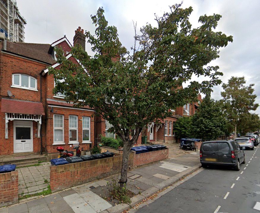 Property photo 1 of 6 Exterior