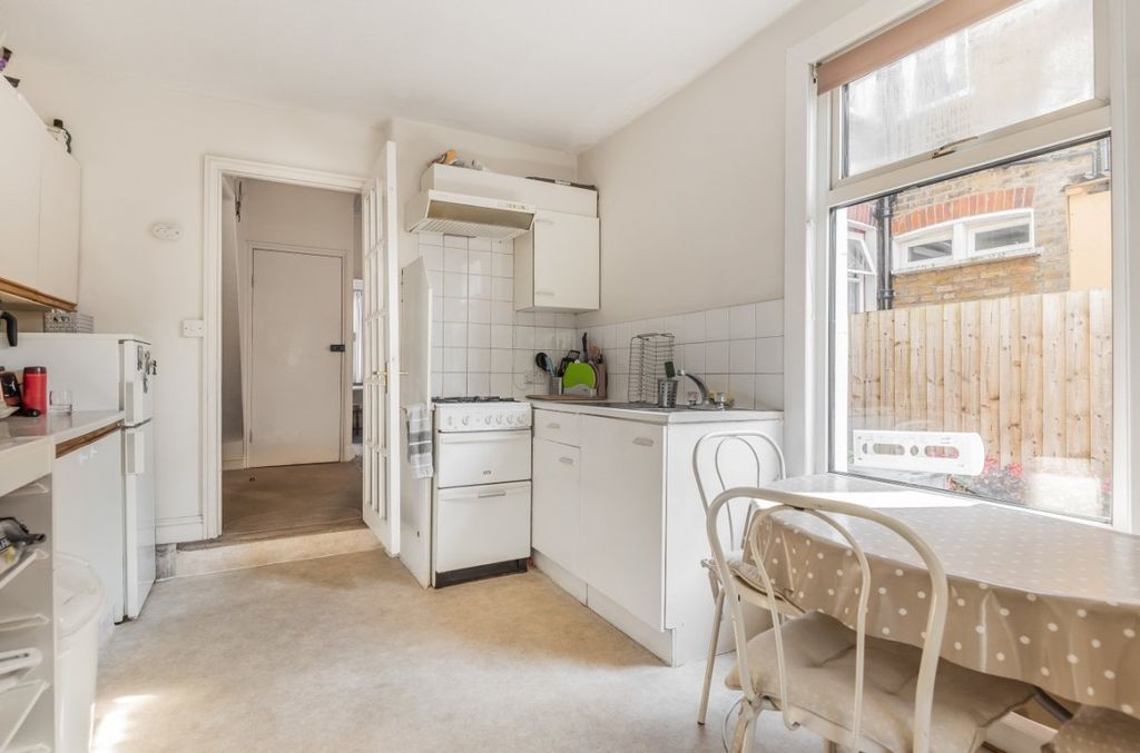 Property photo 3 of 5 648152 (3)