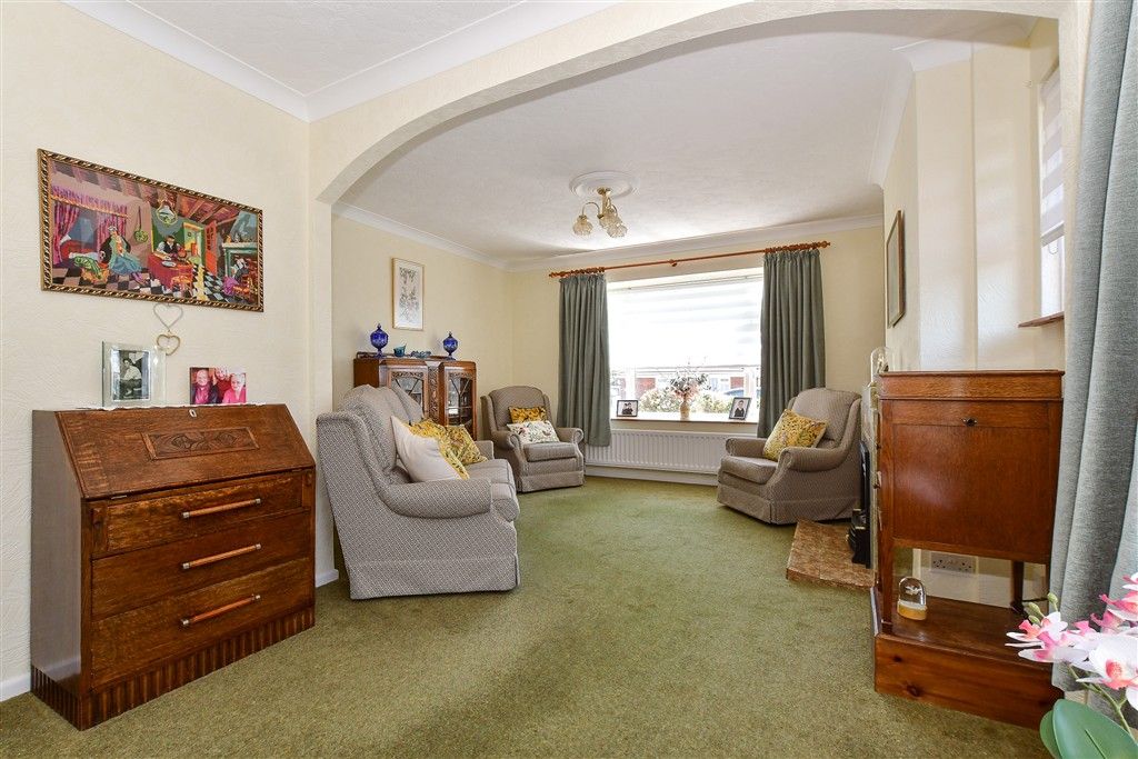 Property photo 3 of 13 Dining Area