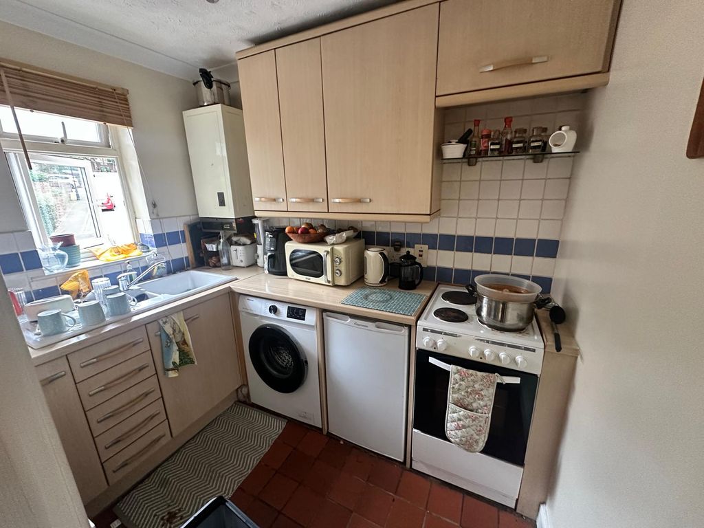 Property photo 3 of 9