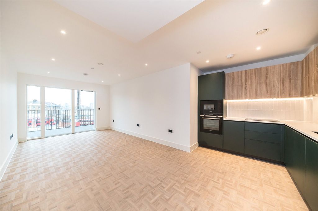 Property photo 2 of 10 Picture No. 03